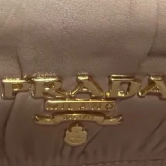 Prada new never wear - Picture 6 of 15